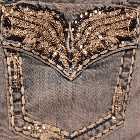 Miss Me Jeans - Picture 8 of 10